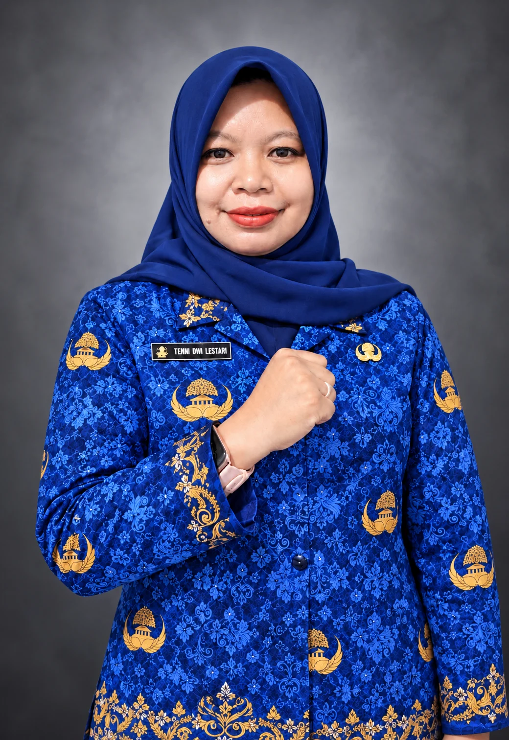 Tenni Dwi Lestari, S.Pd - Kepala SMKN 1 Palabuhanratu